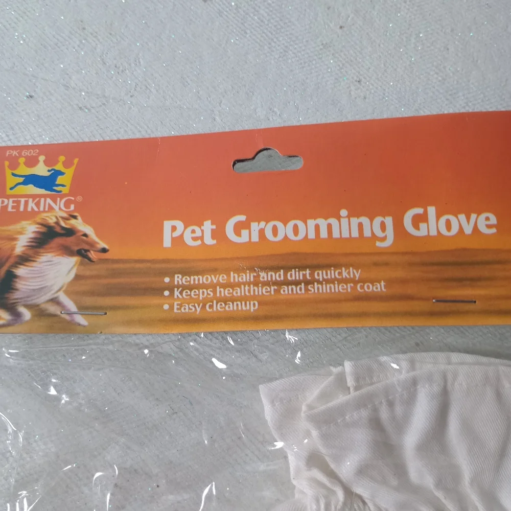 Bundle Item Pet Grooming Glove